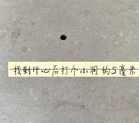 淇滨瓷砖空鼓维修公司专业解答在瓷砖铺贴过程中，如果砂料搅拌不均匀，将会带来以下问题